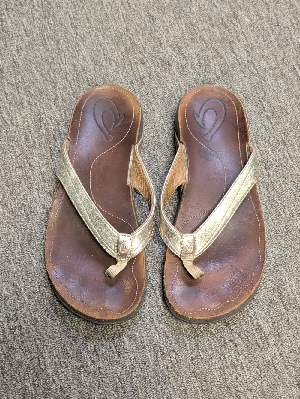 OluKai Kumu Thong Sandals S2-004